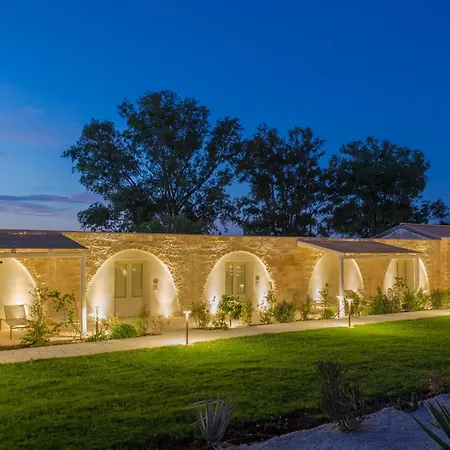 Masseria Donna Menga - The Leading Of The World 5* Torre Lapillo