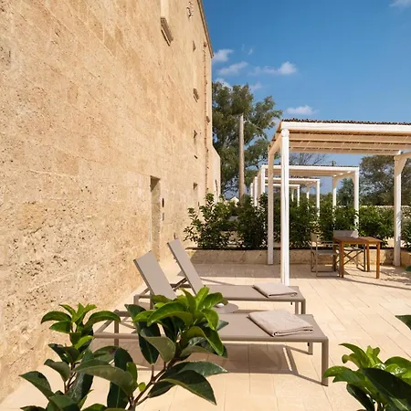 Masseria Donna Menga - The Leading Of The World Torre Lapillo