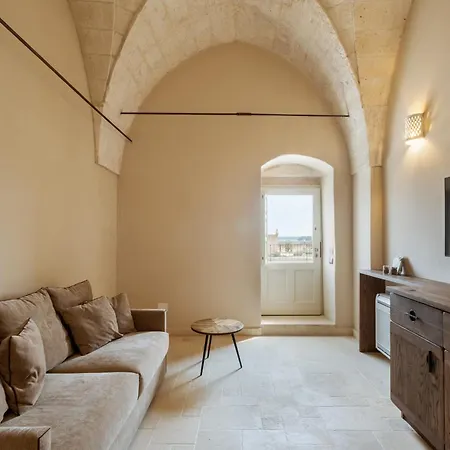Masseria Donna Menga - The Leading Of The World Hotel Torre Lapillo